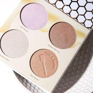 NEW Beauty Bakerie Milk & Honey Highlighter Palette